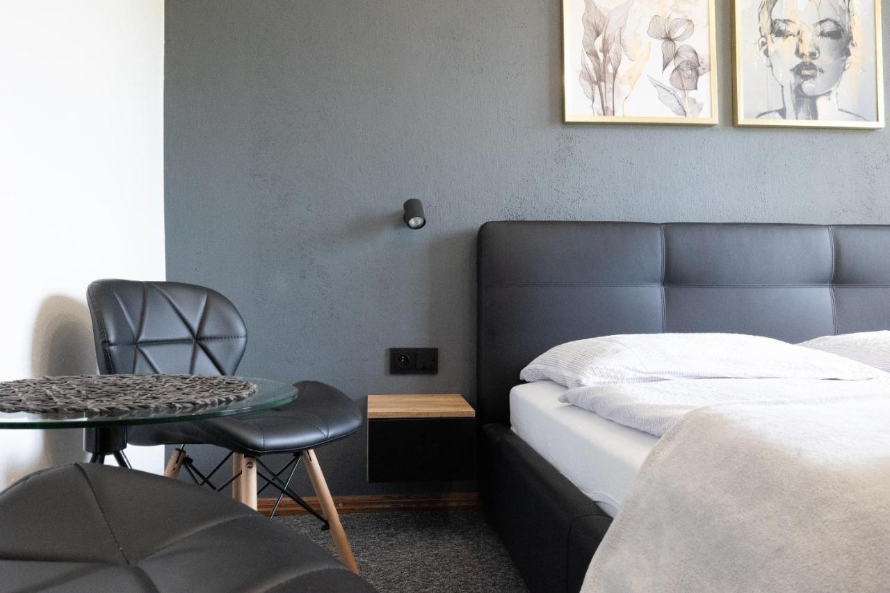 シクラルスカ・ポレンバTrojka Houseアパートメント エクステリア 写真